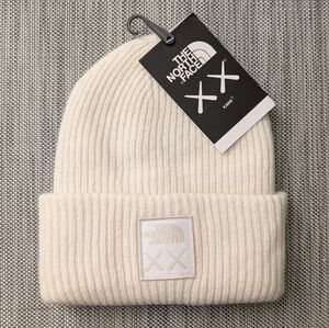 North Face Kaws beanie Ivory x White XX